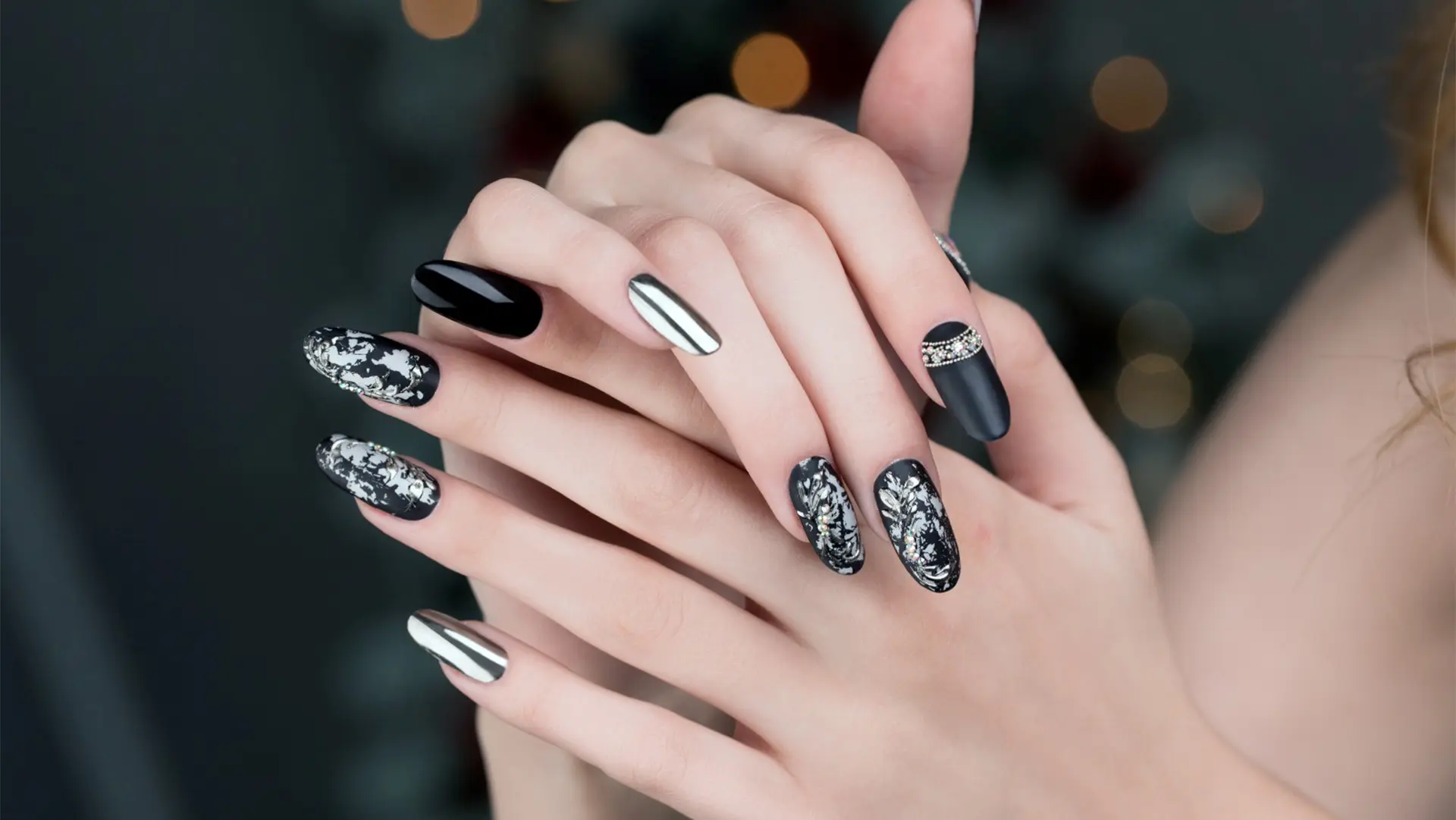 Yeşilyurt Protez Tırnak